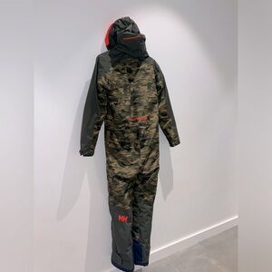 Juniors’ Fly High 2.0 Ski Suit Youth size 14